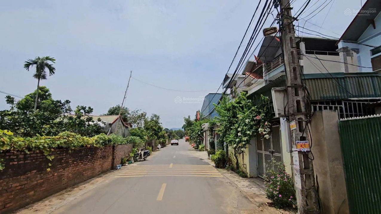 Bán đất Hòa Lạc, lô góc 108m2 mặt tiền 6m, sổ đỏ sẵn, cạnh đại học Quốc Gia