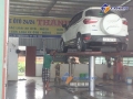 Bán cầu nâng 1 trụ rửa xe ô tô Ấn Độ âm nền giá rẻ