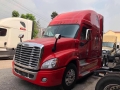 mua xe đầu kéo mỹ freightliner giá rẻ - nơi bán đầu kéo mỹ cascadia