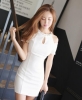 Đầm ôm body khoét giọt nước cổ đính đá hoa mai sang trọng
