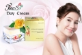 kem dưỡng da ban ngày Tina’S, trắng không tỳ vết