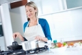 Tuyển Nữ Giúp Việc Gia Đình Miễn Phí Xuất Cảnh 100% Làm Tại Ả Rập
