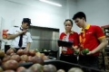 Nhân viên kiểm hóa hàng hóa