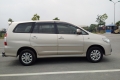 cho thuê xe innova