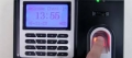 Sự khác biệt giữa máy chấm công vân tay và  máy thẻ từ