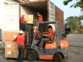 Vai trò xe nâng điện trong quy trình chế biến suất ăn công nghiệp