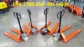 Bán xe nâng tay thấp 2500kg giá rẻ.