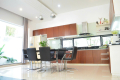 bán biệt thự biển an viên 
Diện tích: 180 m² Pháp lý : Sổ Hồng hoàn công 
 Giá bán :22tỷ 500 triệu (bớt Lộc)
lh e Trang
