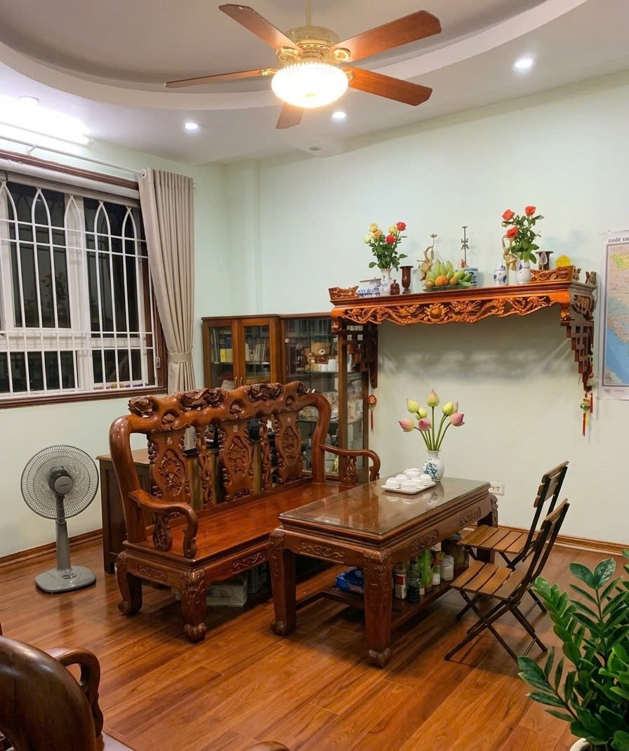 Chính chủ bán nhanh căn hộ 76 m² 2PN, căn góc, CT2 Mễ Trì Thượng, Từ Liêm, HN.