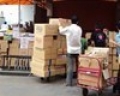 Tuyển Nam bốc xếp đường, sữa Vinamilk