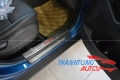 Nẹp bước chân chống xước phần nhựa cho xe Creta ix25 chống trầy xước vị trí để chân bên ngoài,bên trong xế hộp